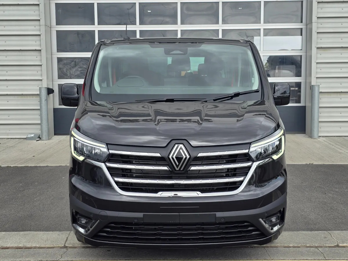 2025 Renault Trafic Combi 170BHP Auto - Furgoneta combi: foto 3 2025 Renault Trafic Combi 170BHP Auto - Furgoneta combi: foto 3