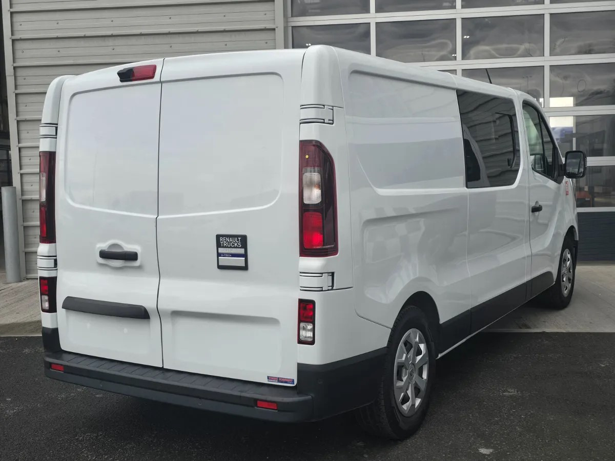 2025 Renault Trafic E-Tech Crew Cab - Furgoneta combi: foto 4 2025 Renault Trafic E-Tech Crew Cab - Furgoneta combi: foto 4