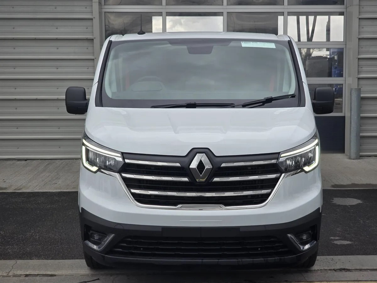 2025 Renault Trafic E-Tech Crew Cab - Furgoneta combi: foto 5 2025 Renault Trafic E-Tech Crew Cab - Furgoneta combi: foto 5
