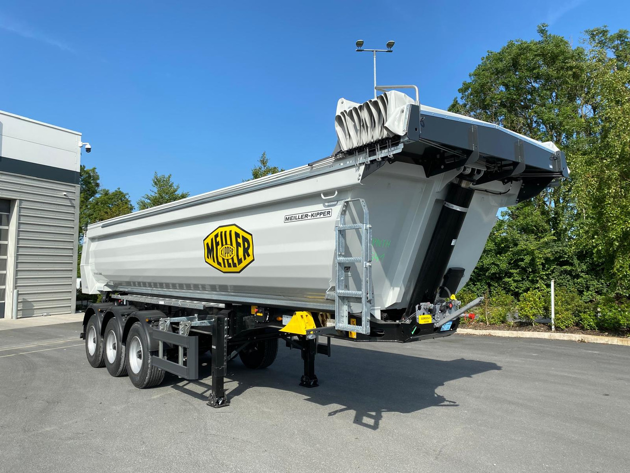 Meiller – Long Wheel Base Tipping Trailer - Volquete semirremolque: foto 2 Meiller – Long Wheel Base Tipping Trailer - Volquete semirremolque: foto 2