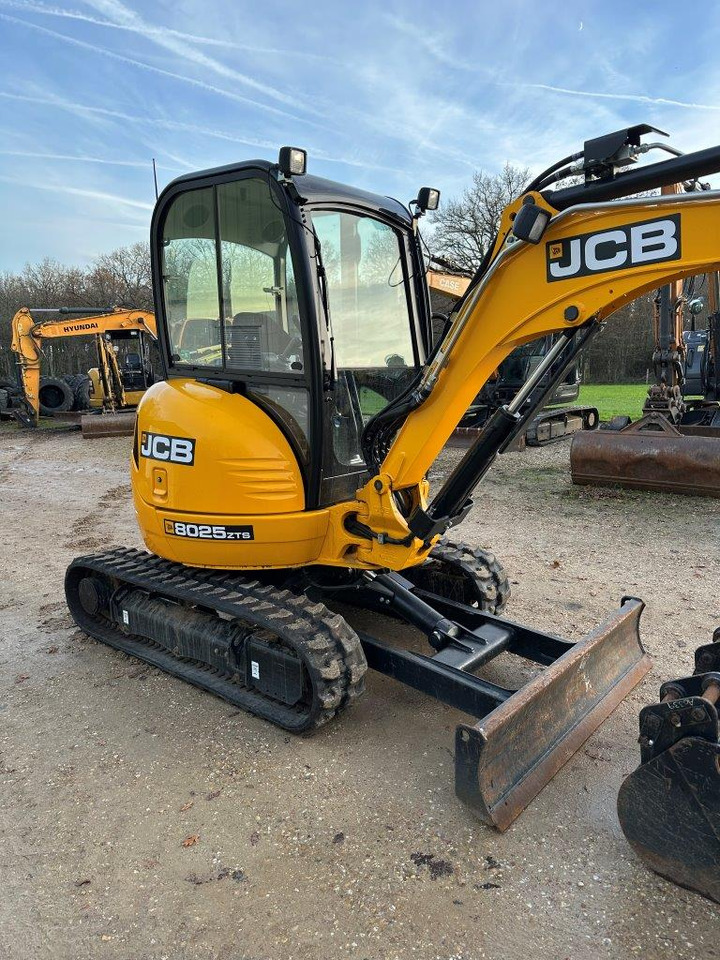 JCB 8025 ZTS - Miniexcavadora: foto 2 JCB 8025 ZTS - Miniexcavadora: foto 2