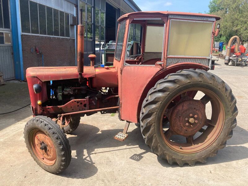 BOLINDER MUNKTELL BM320 - Tractor: foto 5 BOLINDER MUNKTELL BM320 - Tractor: foto 5