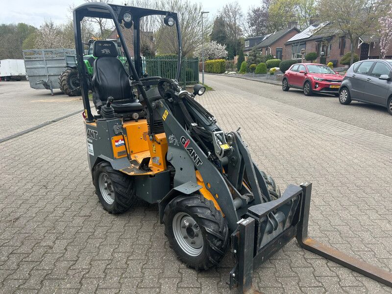 Giant D254SW - Cargadora: foto 5 Giant D254SW - Cargadora: foto 5