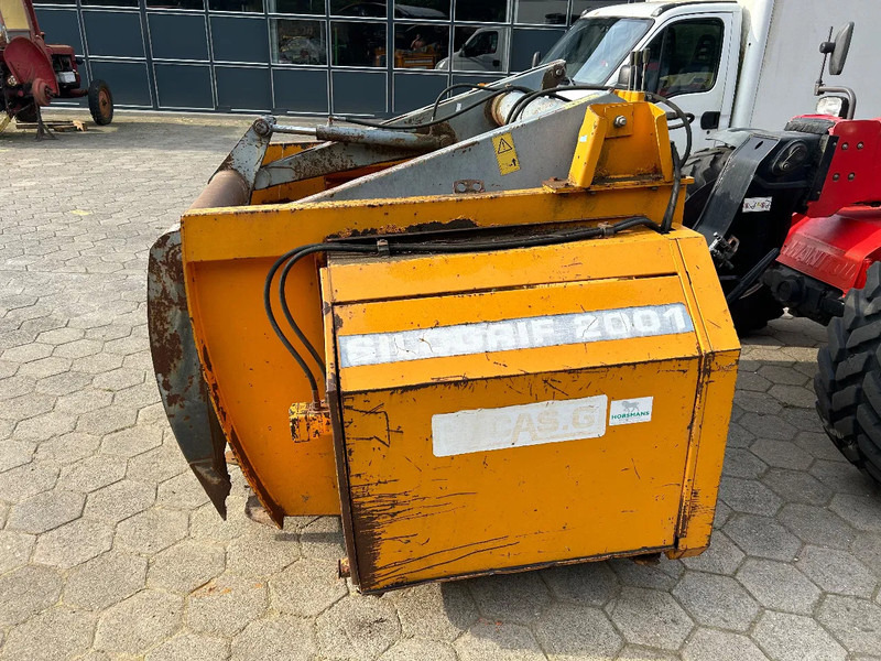 Lucas Silogrif 2001 - Maquinaria ganadera: foto 2 Lucas Silogrif 2001 - Maquinaria ganadera: foto 2