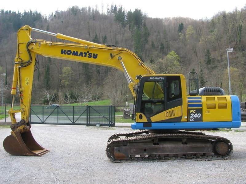 Komatsu PC 240 NLC-10 TOP stroj - Excavadora de cadenas: foto 3 Komatsu PC 240 NLC-10 TOP stroj - Excavadora de cadenas: foto 3