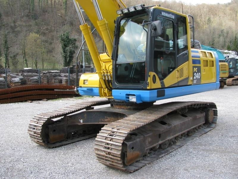 Komatsu PC 240 NLC-10 TOP stroj - Excavadora de cadenas: foto 2 Komatsu PC 240 NLC-10 TOP stroj - Excavadora de cadenas: foto 2
