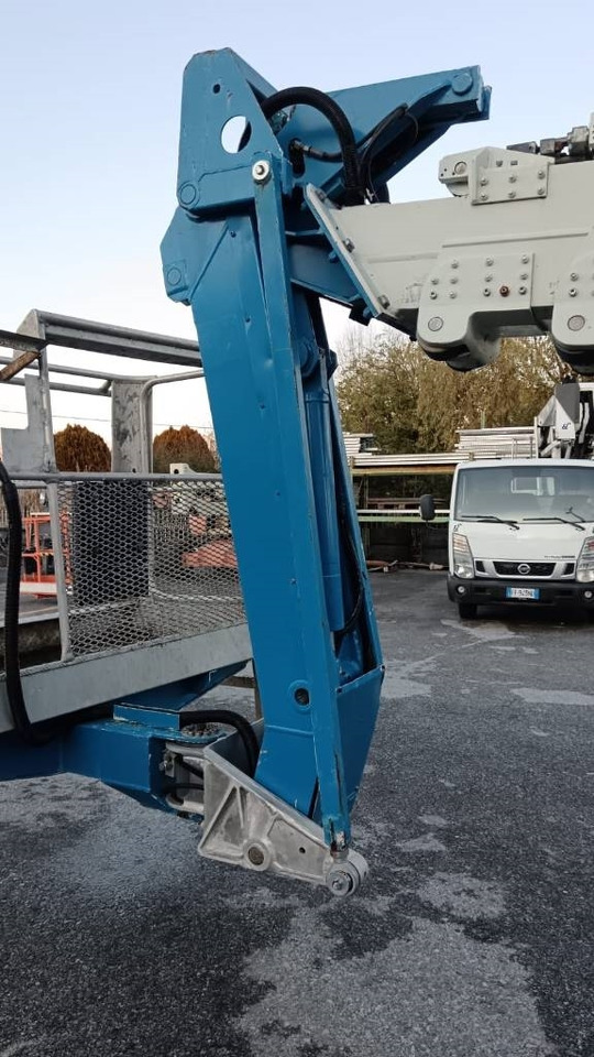 Plataforma araña Teupen LEO 30: foto 9