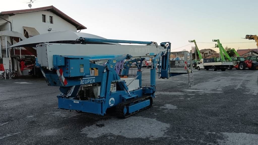 Plataforma araña Teupen LEO 30: foto 10