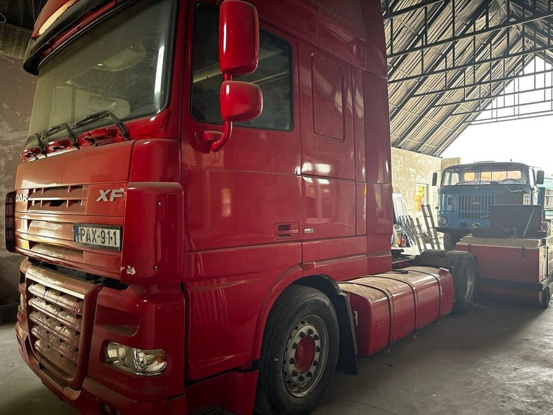 DAF XF 105.460 Lowdeck - MEGA - Cabeza tractora: foto 2 DAF XF 105.460 Lowdeck - MEGA - Cabeza tractora: foto 2