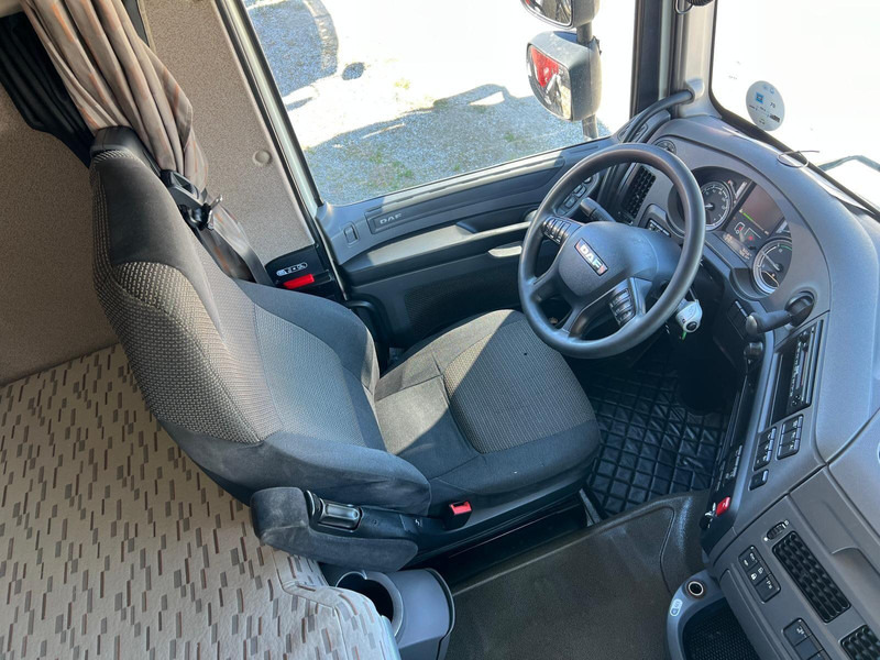 Cabeza tractora DAF XF 106 460 EURO 6 SSC LOW DECK: foto 19 Cabeza tractora DAF XF 106 460 EURO 6 SSC LOW DECK: foto 19