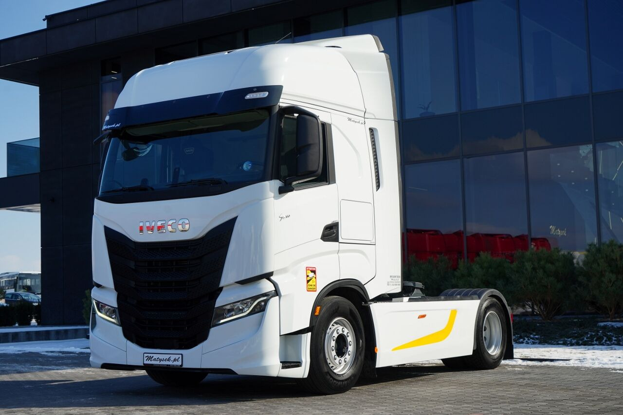 IVECO S-WAY / 510 / RETARDER / I-PARK COOL - Cabeza tractora: foto 3 IVECO S-WAY / 510 / RETARDER / I-PARK COOL - Cabeza tractora: foto 3