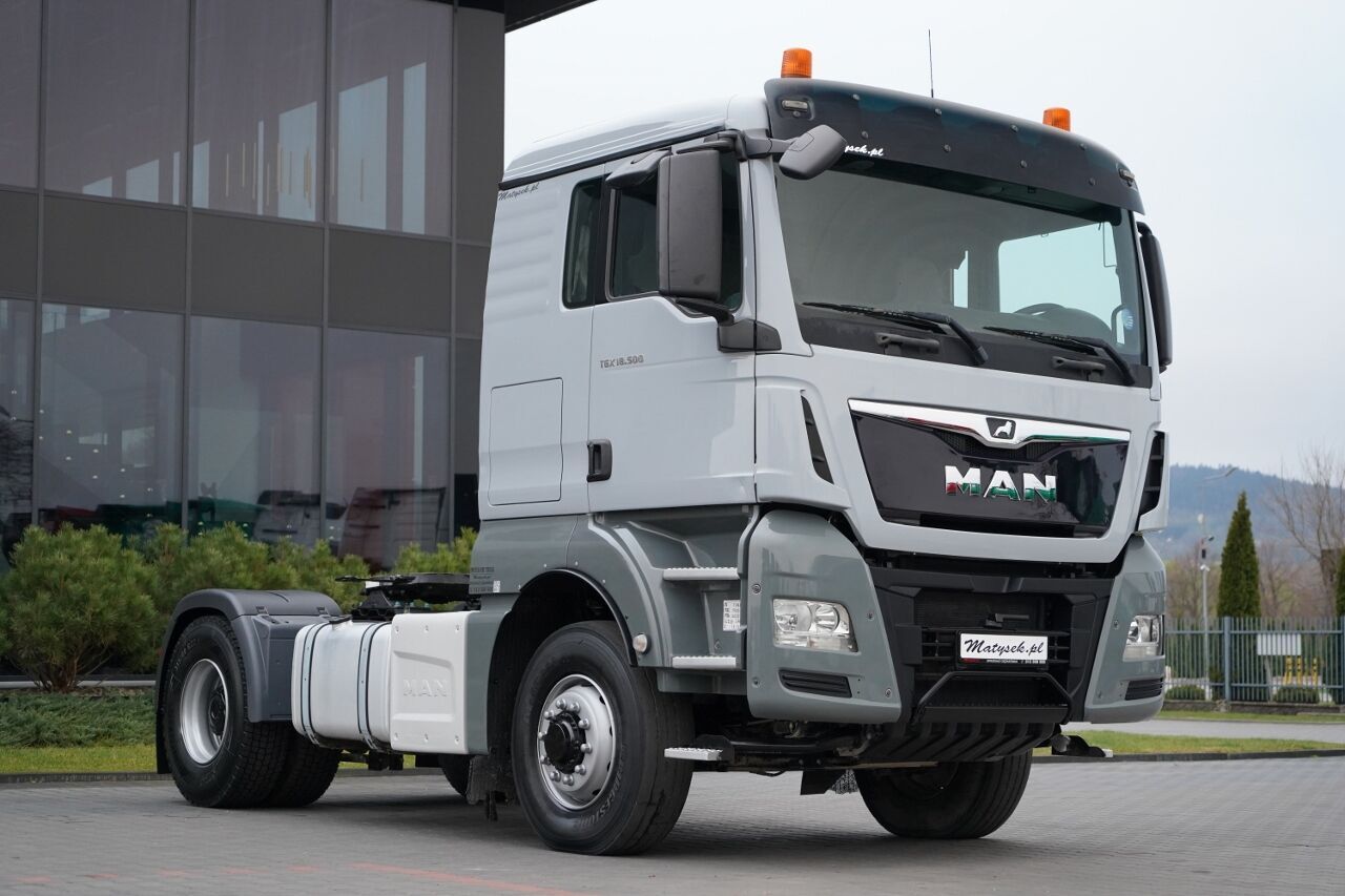 MAN TGX 18.500 / 4x4 / HYDRAULIKA / HYDRODRIVE / NISKA KABINA / OPON - Cabeza tractora: foto 5 MAN TGX 18.500 / 4x4 / HYDRAULIKA / HYDRODRIVE / NISKA KABINA / OPON - Cabeza tractora: foto 5
