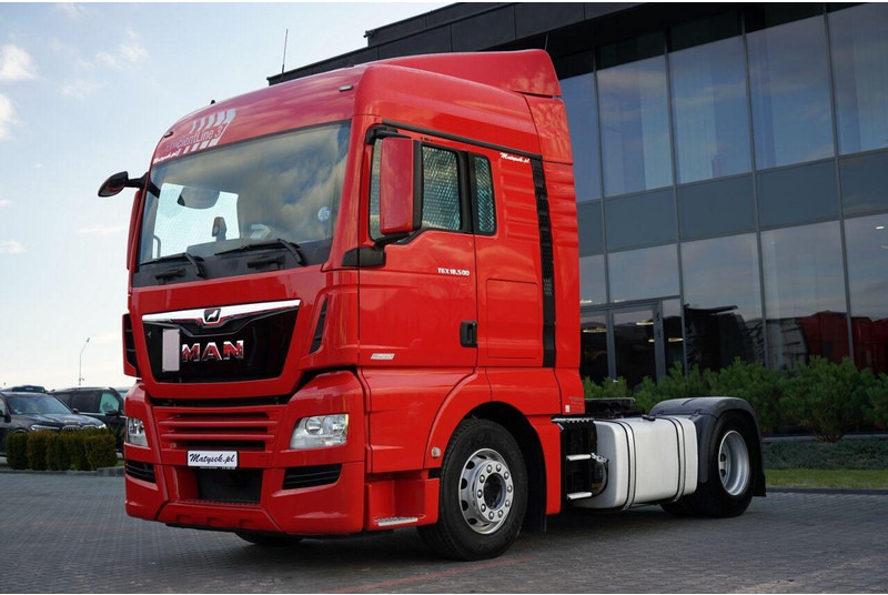 MAN TGX 18.500 / RETARDER / NAVI RIO / XLX - Cabeza tractora: foto 1 MAN TGX 18.500 / RETARDER / NAVI RIO / XLX - Cabeza tractora: foto 1