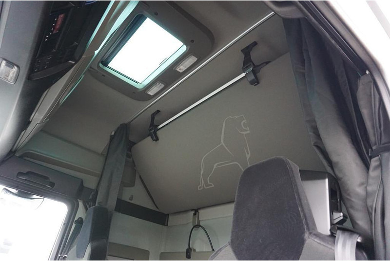 Cabeza tractora MAN TGX / 18.510 / EURO 6 / GX / ACC / RETARDER / I – COOL: foto 17 Cabeza tractora MAN TGX / 18.510 / EURO 6 / GX / ACC / RETARDER / I – COOL: foto 17