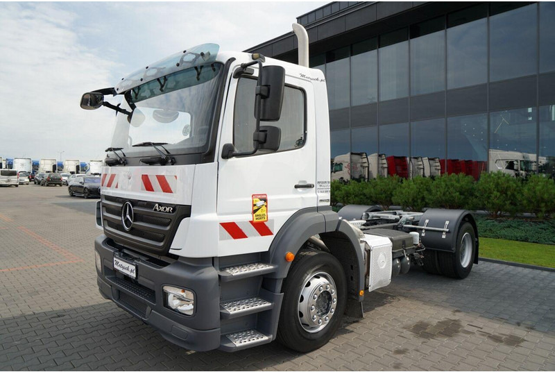 Mercedes-Benz AXOR 1829 - Cabeza tractora: foto 5 Mercedes-Benz AXOR 1829 - Cabeza tractora: foto 5