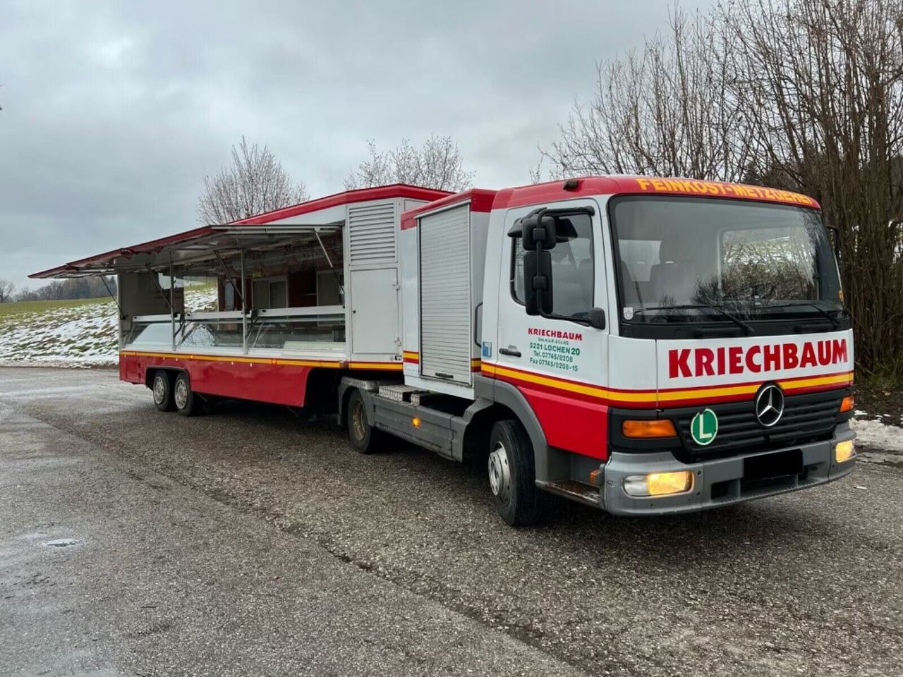 Mercedes-Benz Atego 817D with semi-trailer - Cabeza tractora: foto 1 Mercedes-Benz Atego 817D with semi-trailer - Cabeza tractora: foto 1