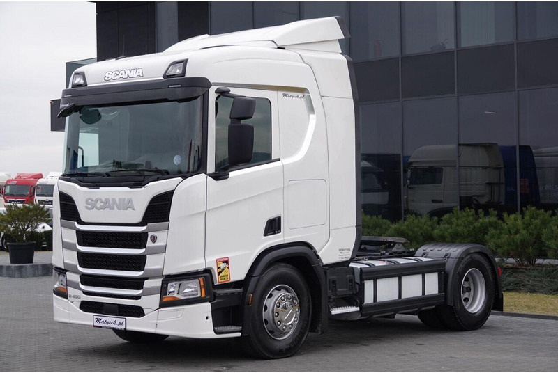 Scania R 450 / RETARDER / NISKA KABINA / HYDRAULIKA / PO KONTRAKCIE SER - Cabeza tractora: foto 4 Scania R 450 / RETARDER / NISKA KABINA / HYDRAULIKA / PO KONTRAKCIE SER - Cabeza tractora: foto 4