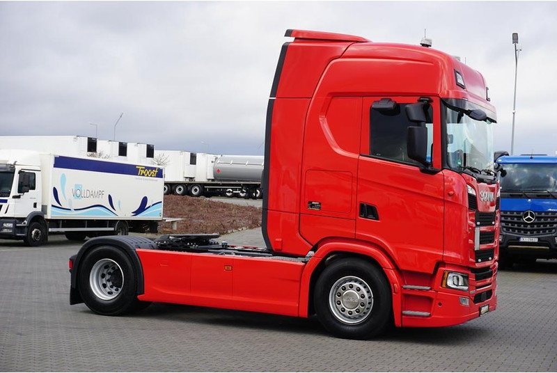Scania S 500 / E 6 / ACC / RETARDER / I -COOL / 61 000 KM - Cabeza tractora: foto 4 Scania S 500 / E 6 / ACC / RETARDER / I -COOL / 61 000 KM - Cabeza tractora: foto 4