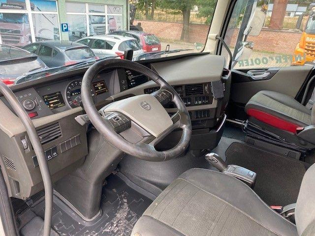 Cabeza tractora Volvo FH 460 4×2 CIĄGNIK SIODŁOWY 2017 rok, hydraulika: foto 13 Cabeza tractora Volvo FH 460 4×2 CIĄGNIK SIODŁOWY 2017 rok, hydraulika: foto 13