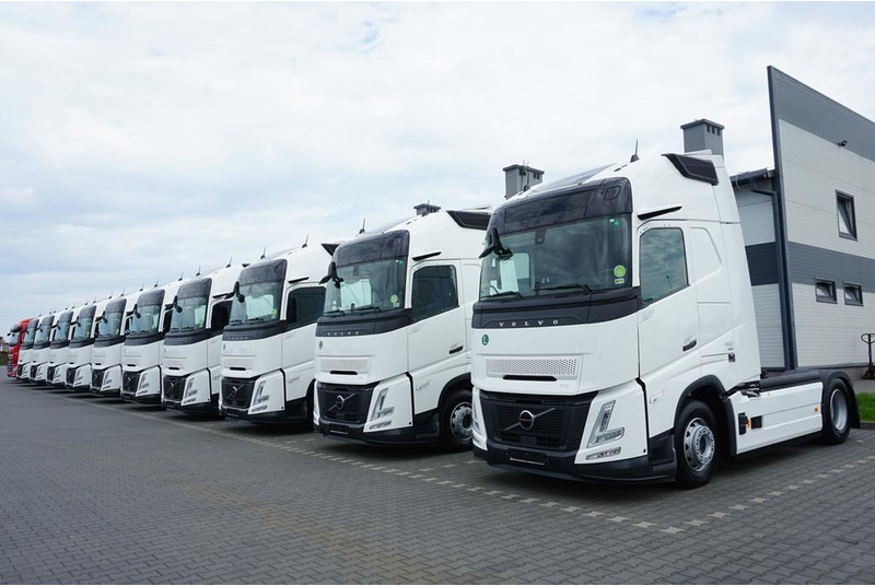 Volvo FH / AREO / 460 / I – SAVE / XL / EURO 6 / ACC / I -COOL / NOWY - Cabeza tractora: foto 1 Volvo FH / AREO / 460 / I – SAVE / XL / EURO 6 / ACC / I -COOL / NOWY - Cabeza tractora: foto 1