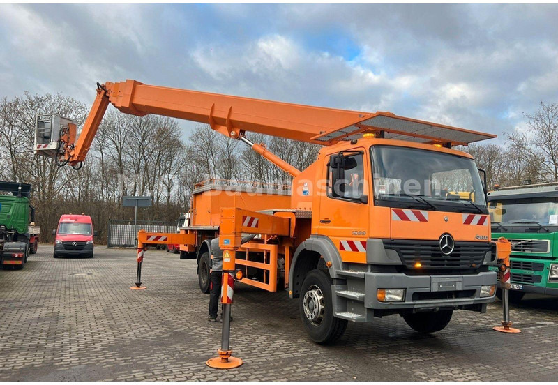 Mercedes-Benz Atego 1928 Ruthmann T 435 45 m - Camión, Camión grúa: foto 3 Mercedes-Benz Atego 1928 Ruthmann T 435 45 m - Camión, Camión grúa: foto 3