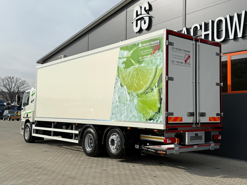 DAF CF XF 75.360 // 6x2 // E5 // chłodnia 21 Epal // sypialk - Frigorífico camión: foto 3 DAF CF XF 75.360 // 6x2 // E5 // chłodnia 21 Epal // sypialk - Frigorífico camión: foto 3