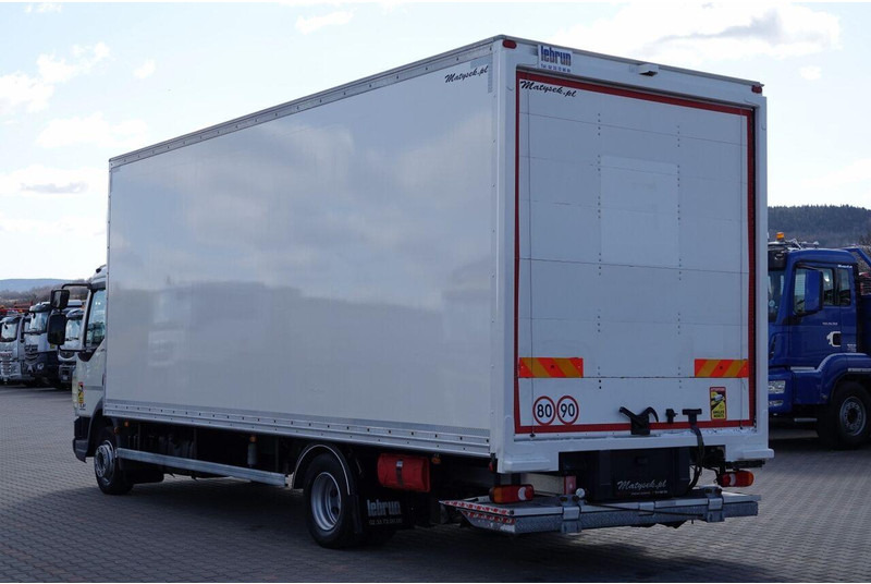 DAF LF 210 / KONTENER - 7 M / SOLÓWKA / WINDA DHOLLANDIA / EURO 6 - Camión caja cerrada: foto 5 DAF LF 210 / KONTENER - 7 M / SOLÓWKA / WINDA DHOLLANDIA / EURO 6 - Camión caja cerrada: foto 5