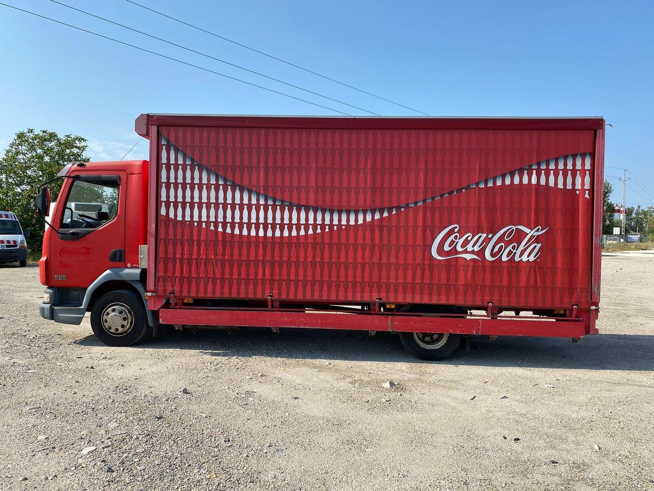 DAF LF 45.180 Pritsche + Plane - Volquete camión: foto 4 DAF LF 45.180 Pritsche + Plane - Volquete camión: foto 4