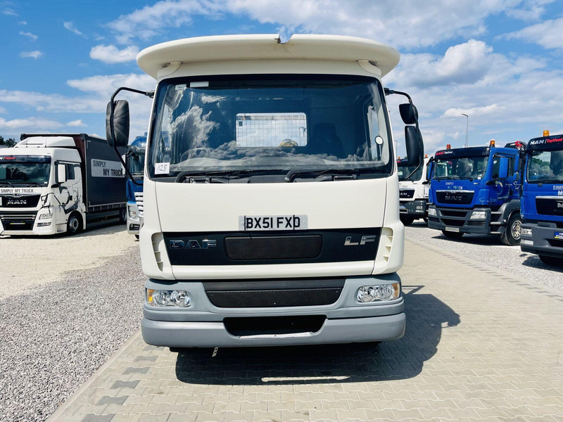 DAF LF 55 180 RHD Flatbed ATLAS AK 60.1 A2 Crane - Camión caja abierta, Camión grúa: foto 3 DAF LF 55 180 RHD Flatbed ATLAS AK 60.1 A2 Crane - Camión caja abierta, Camión grúa: foto 3