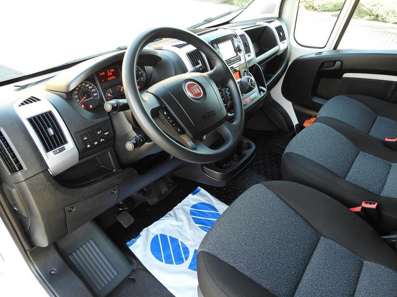 Fiat DUCATO FURGON CHŁODNIA  -10*C ZASILANIE 230V KLIMATYZACJA  175KM - Frigorífico furgoneta: foto 2 Fiat DUCATO FURGON CHŁODNIA  -10*C ZASILANIE 230V KLIMATYZACJA  175KM - Frigorífico furgoneta: foto 2