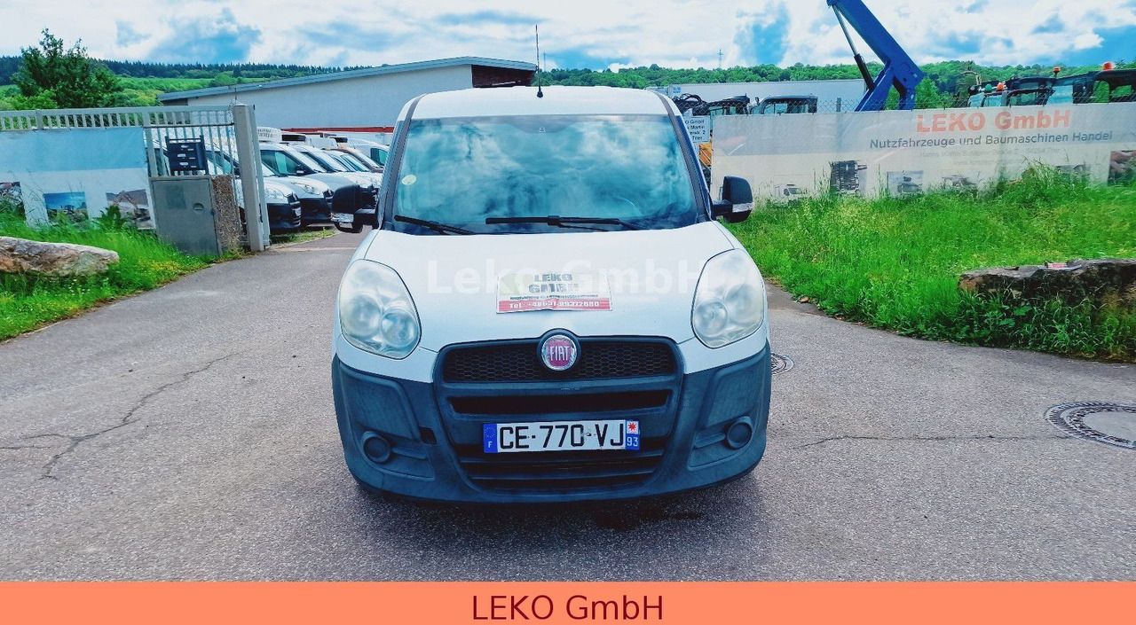 Fiat Doblo 1,3 Ohne Kühlaggregate Mit Deutsche TÜV - Minibús, Furgoneta de pasajeros: foto 2 Fiat Doblo 1,3 Ohne Kühlaggregate Mit Deutsche TÜV - Minibús, Furgoneta de pasajeros: foto 2
