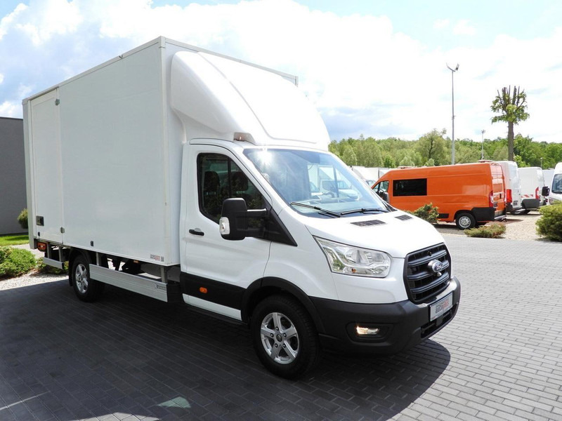 Ford TRANSIT KONTENER WINDA 8 PALET TEMPOMAT LEDY KLIMATYZACJA 130K - Furgoneta: foto 4 Ford TRANSIT KONTENER WINDA 8 PALET TEMPOMAT LEDY KLIMATYZACJA 130K - Furgoneta: foto 4