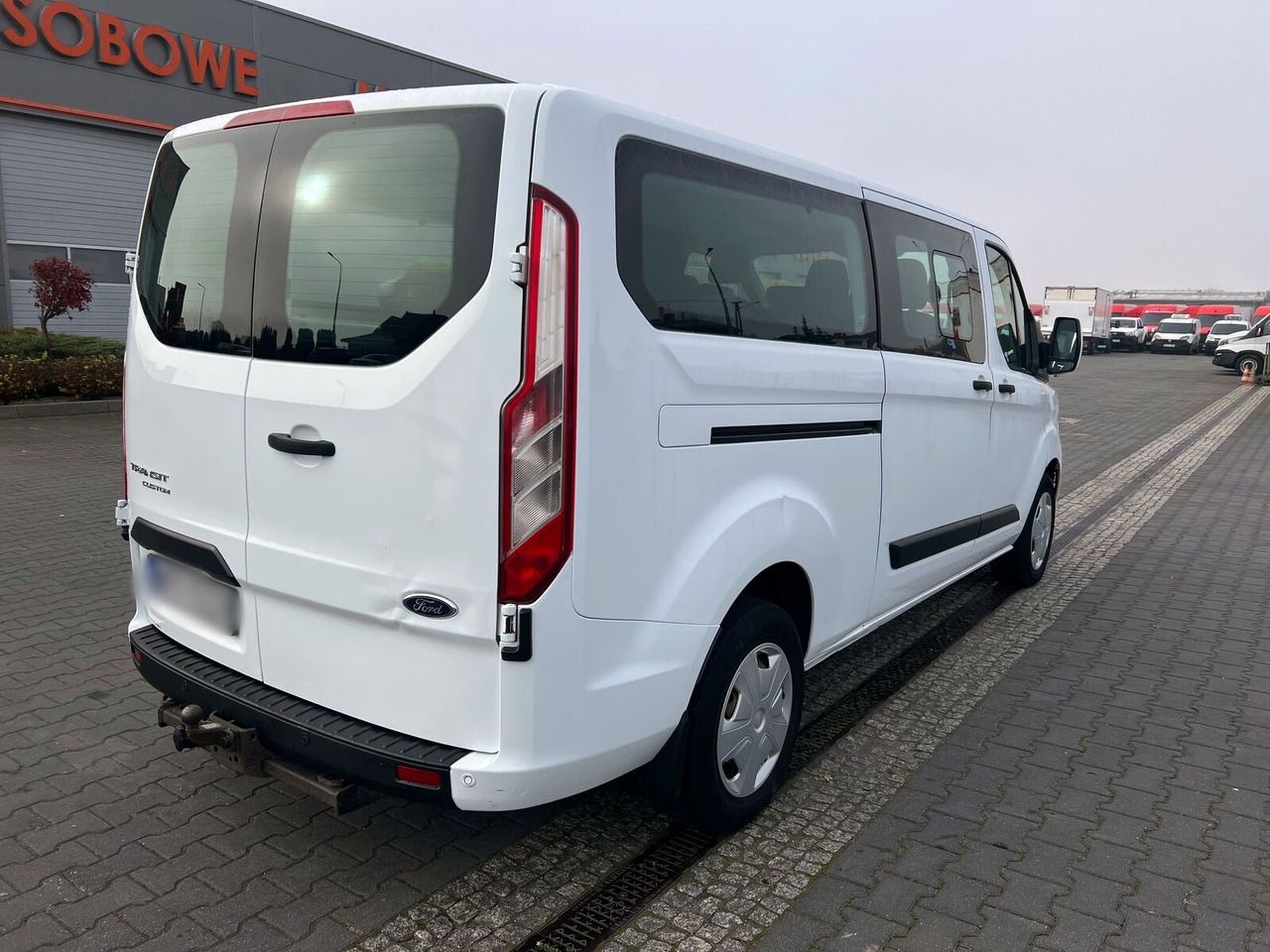 Ford Transit Custom Kombi 320 L2H1 Trend - Minibús, Furgoneta de pasajeros: foto 4 Ford Transit Custom Kombi 320 L2H1 Trend - Minibús, Furgoneta de pasajeros: foto 4