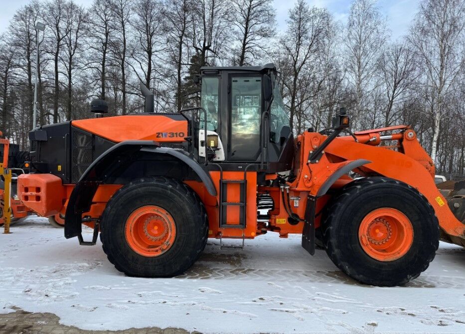 Hitachi ZW310-6 wheel loader - Cargadora de ruedas: foto 4 Hitachi ZW310-6 wheel loader - Cargadora de ruedas: foto 4