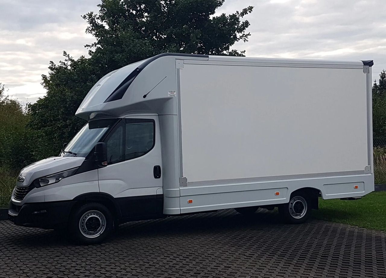 IVECO 35-140 DAILY 35S14 2.3 HPI - Furgoneta: foto 4 IVECO 35-140 DAILY 35S14 2.3 HPI - Furgoneta: foto 4