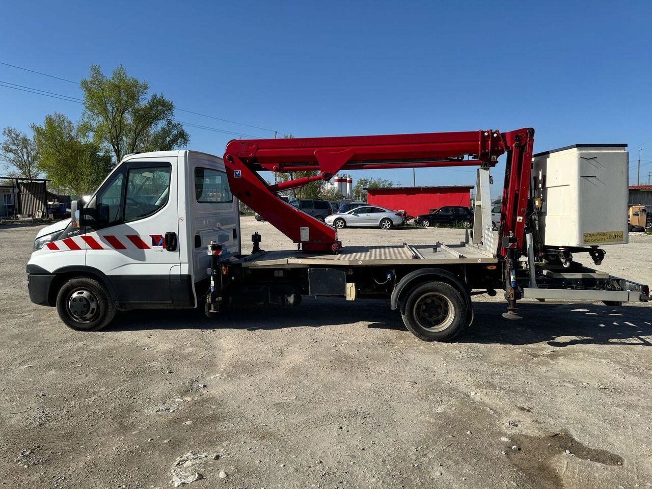 Camión con plataforma elevadora IVECO 35-140 S Ruthmann 145 TJ - 14,5m/: foto 6 Camión con plataforma elevadora IVECO 35-140 S Ruthmann 145 TJ - 14,5m/: foto 6