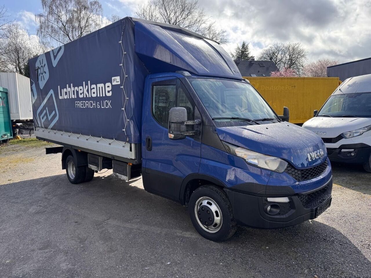 IVECO Daily 35C15 tarpaulin-covered flatbed truck - Volquete furgoneta: foto 4 IVECO Daily 35C15 tarpaulin-covered flatbed truck - Volquete furgoneta: foto 4