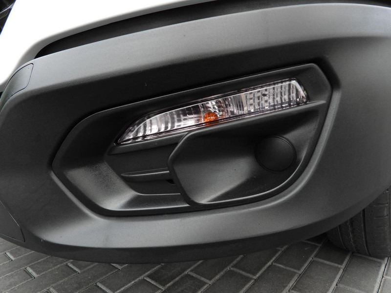 Volquete furgoneta Iveco DAILY 35C14 WYWROTKA PODWÓJNA KABINA DOKA 6 MIEJSC TEMPOMAT BLIŹ: foto 20 Volquete furgoneta Iveco DAILY 35C14 WYWROTKA PODWÓJNA KABINA DOKA 6 MIEJSC TEMPOMAT BLIŹ: foto 20