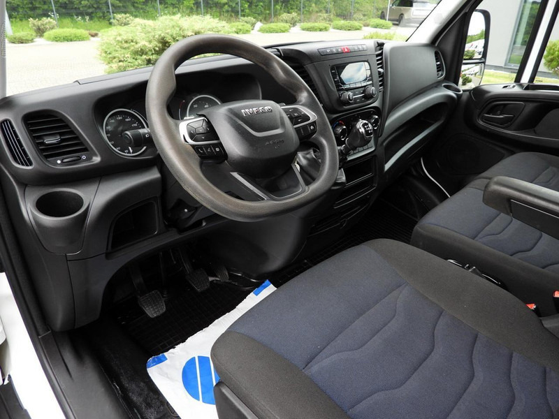 Iveco DAILY 35C16 WYWROTKA TEMPOMAT BLIŹNIACZE KOŁA KLIMATYZACJA 160K - Volquete furgoneta: foto 2 Iveco DAILY 35C16 WYWROTKA TEMPOMAT BLIŹNIACZE KOŁA KLIMATYZACJA 160K - Volquete furgoneta: foto 2