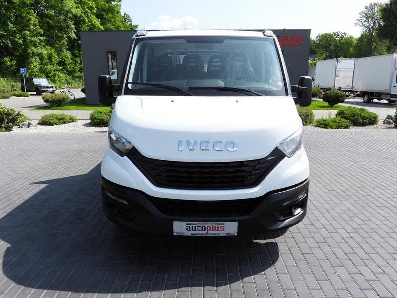 Iveco DAILY 35S12 SKRZYNIA PODWÓJNA KABINA DOKA 7 MIEJSC KLIMATYZACJA - Caja abierta furgoneta: foto 5 Iveco DAILY 35S12 SKRZYNIA PODWÓJNA KABINA DOKA 7 MIEJSC KLIMATYZACJA - Caja abierta furgoneta: foto 5