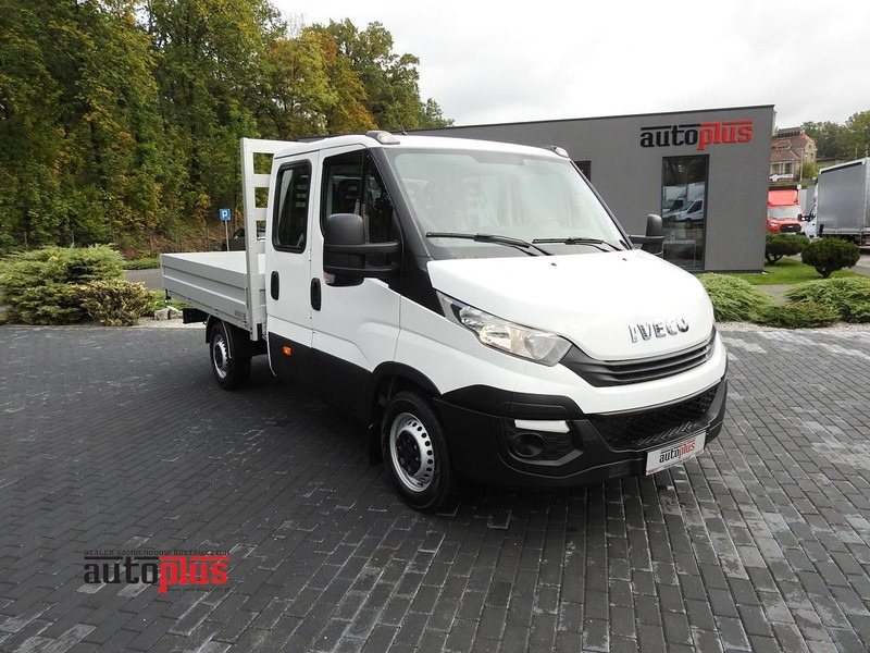 Iveco DAILY 35S15 SKRZYNIA PODWÓJNA KABINA DOKA 7 MIEJSC KLIMATYZACJA - Caja abierta furgoneta: foto 1 Iveco DAILY 35S15 SKRZYNIA PODWÓJNA KABINA DOKA 7 MIEJSC KLIMATYZACJA - Caja abierta furgoneta: foto 1