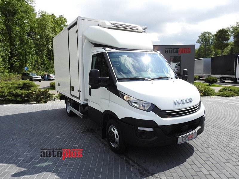 Iveco DAILY 50C15 CHŁODNIA KONTENER -5*C ZASILANIE 230V KLIMATYZACJA B - Frigorífico camión: foto 1 Iveco DAILY 50C15 CHŁODNIA KONTENER -5*C ZASILANIE 230V KLIMATYZACJA B - Frigorífico camión: foto 1