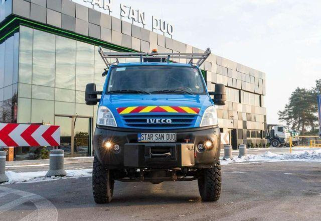 Iveco DAILY 55S18DW 4x4 Doka - Chasis camión, Camión grúa: foto 2 Iveco DAILY 55S18DW 4x4 Doka - Chasis camión, Camión grúa: foto 2