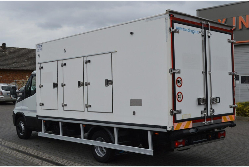 Iveco DAILY 60C15 60-150 - Camión tienda: foto 3 Iveco DAILY 60C15 60-150 - Camión tienda: foto 3