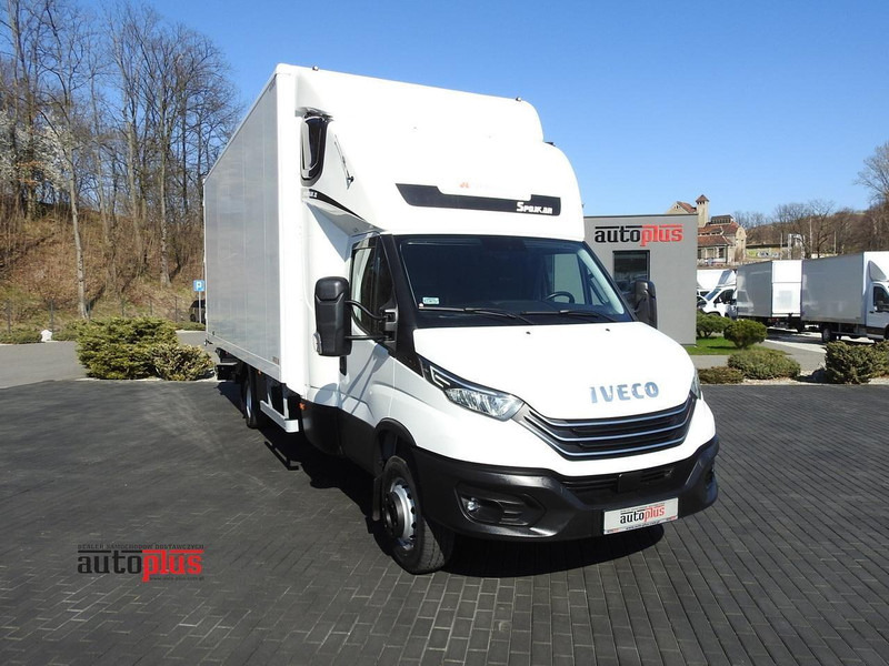 Iveco DAILY 70C18 KONTENER WINDA 14 PALET WEBASTO TEMPOMAT NAWIGACJA L - Camión caja cerrada: foto 1 Iveco DAILY 70C18 KONTENER WINDA 14 PALET WEBASTO TEMPOMAT NAWIGACJA L - Camión caja cerrada: foto 1
