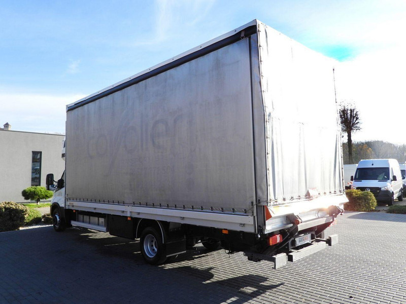 Furgoneta con caja de lona Iveco DAILY 70C18 PLANDEKA WINDA 16 PALET WEBASTO TEMPOMAT NAWIGACJA L: foto 10 Furgoneta con caja de lona Iveco DAILY 70C18 PLANDEKA WINDA 16 PALET WEBASTO TEMPOMAT NAWIGACJA L: foto 10