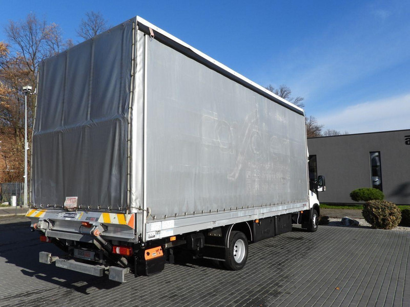 Furgoneta con caja de lona Iveco DAILY 70C18 PLANDEKA WINDA 16 PALET WEBASTO TEMPOMAT NAWIGACJA L: foto 14 Furgoneta con caja de lona Iveco DAILY 70C18 PLANDEKA WINDA 16 PALET WEBASTO TEMPOMAT NAWIGACJA L: foto 14