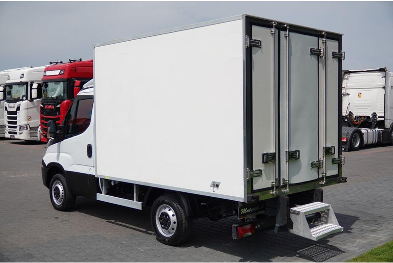 Iveco DAILY  / CHŁODNIA / AGREGAT CARIER -XARIOS 200 / Sprowadzony - Frigorífico furgoneta: foto 5 Iveco DAILY  / CHŁODNIA / AGREGAT CARIER -XARIOS 200 / Sprowadzony - Frigorífico furgoneta: foto 5