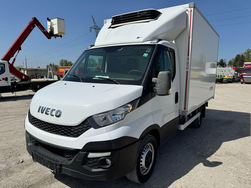 Iveco Daily 35-130 S - CARRIER XARIOS 350 Frigo - Frigorífico furgoneta: foto 3 Iveco Daily 35-130 S - CARRIER XARIOS 350 Frigo - Frigorífico furgoneta: foto 3