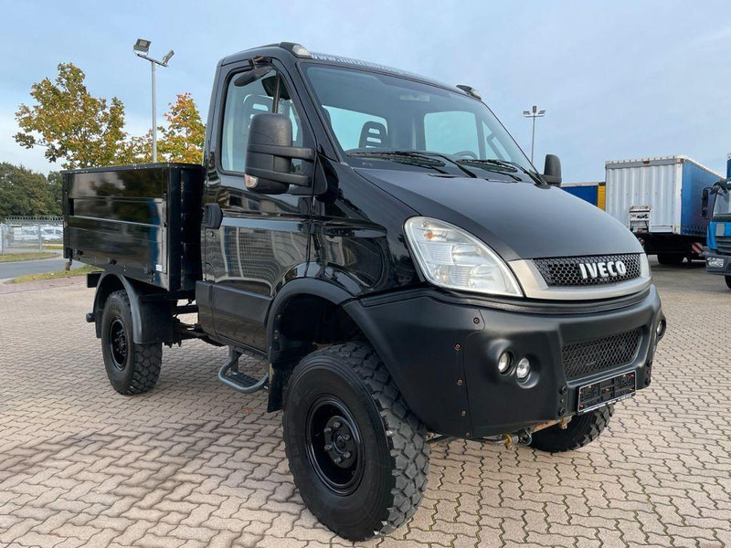 Iveco Daily 35S17 Flatbed 4x4 - Caja abierta furgoneta: foto 1 Iveco Daily 35S17 Flatbed 4x4 - Caja abierta furgoneta: foto 1
